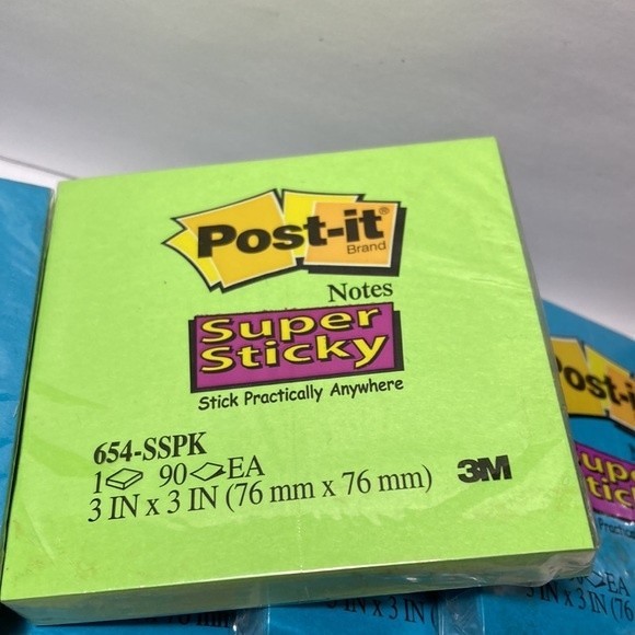 Post It Notes Super Sticky Blue Green 8 Packs - Picture 2 of 12